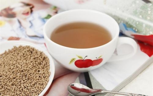 白番茄壓片糖果代加工生產(chǎn)廠家挑選注意事項(xiàng)